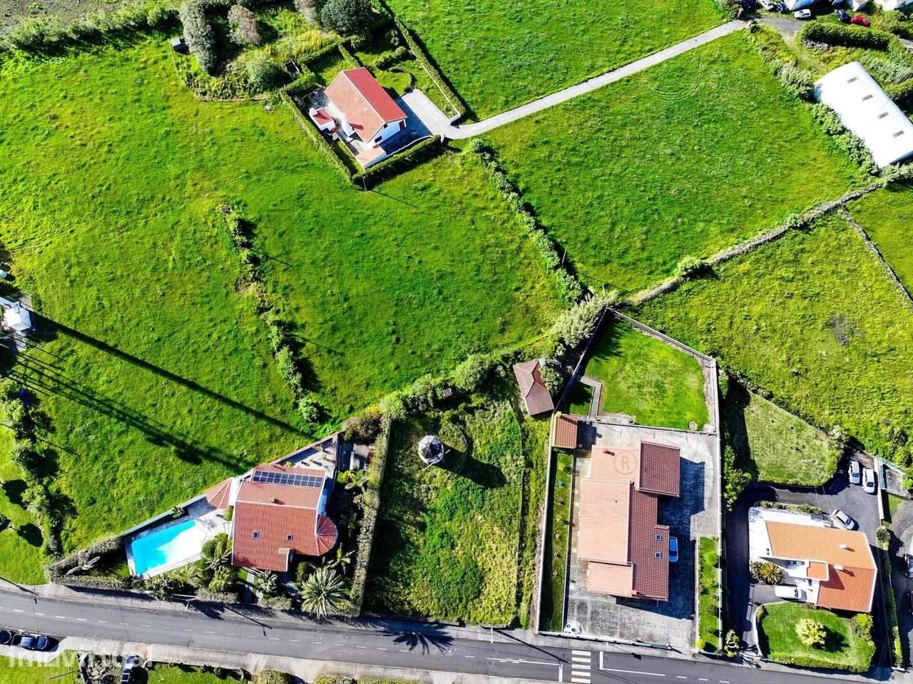 Terreno Urbano com Vista Mar | Ginjal – Vila do Porto - Grande imagem: 3/10
