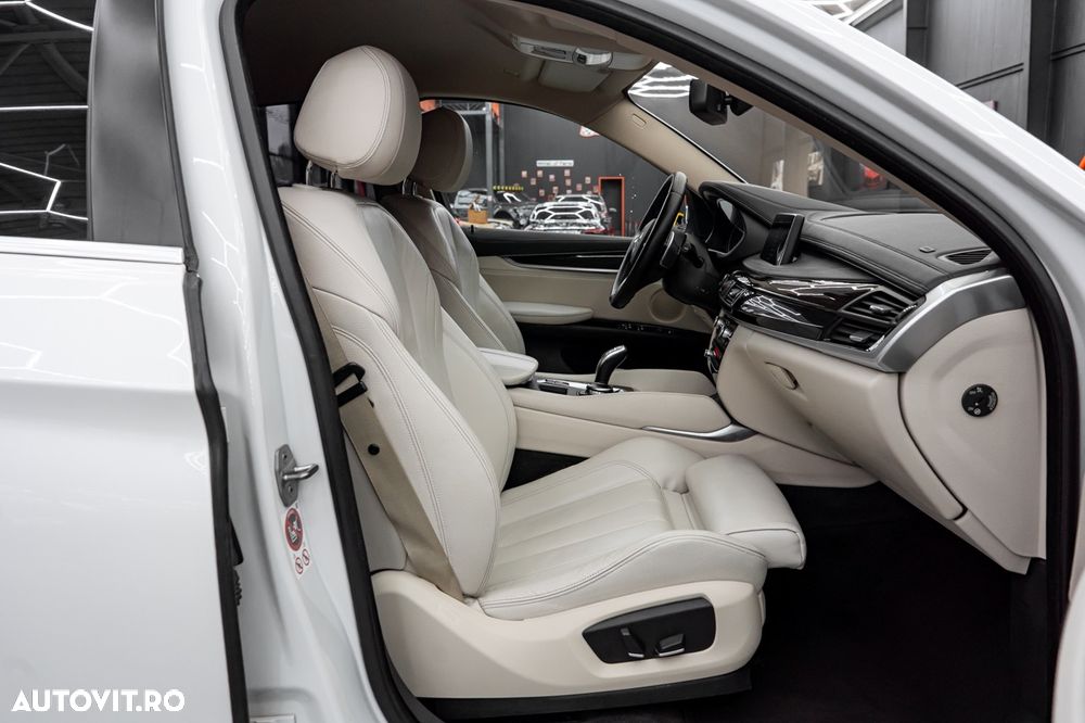 BMW X6 xDrive30d - 13