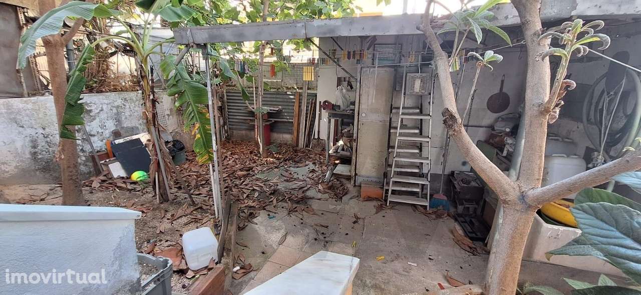 NOVA OPORTUNIDADE NO LARANJEIRO-ALMADA   T2 Totalmente remodelado - Grande imagem: 4/39