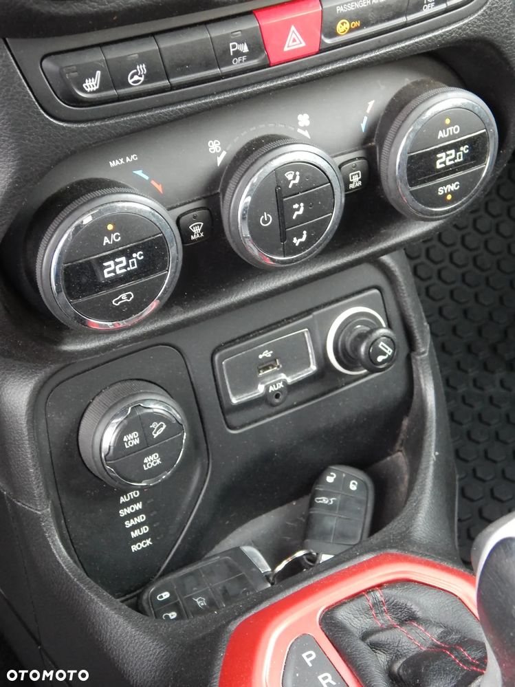 Jeep Renegade 2.0 MultiJet Active Drive Low Automatik Trailhawk - 16