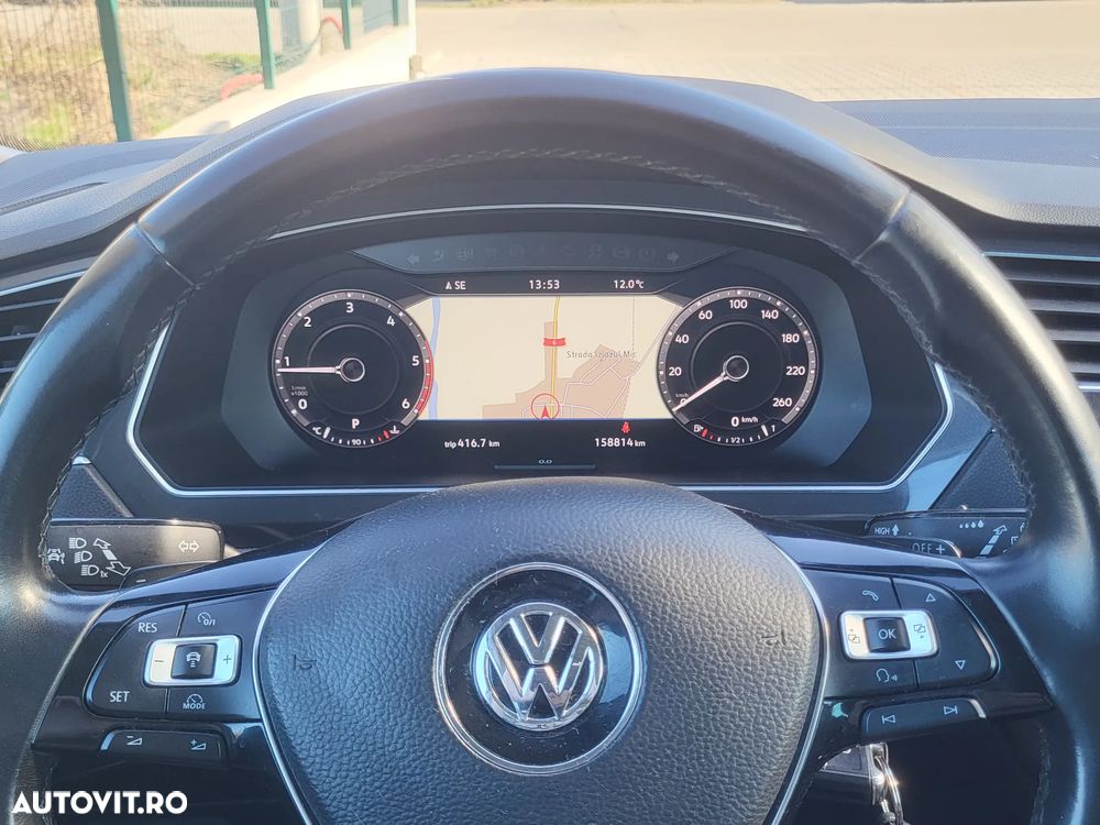 Volkswagen Tiguan - 4