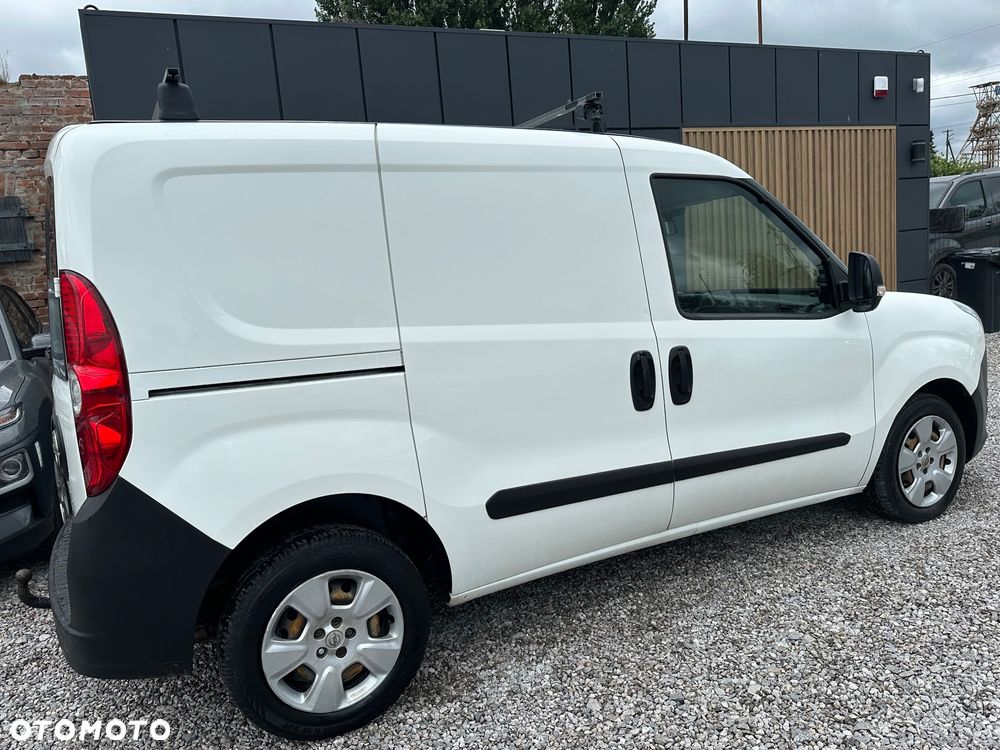 Opel Combo - 13