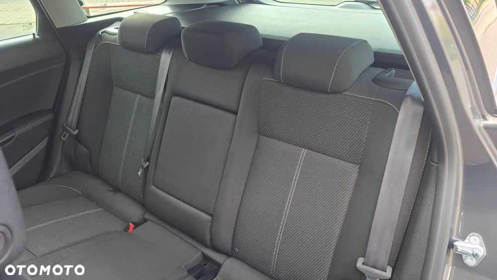 Opel Astra - 27