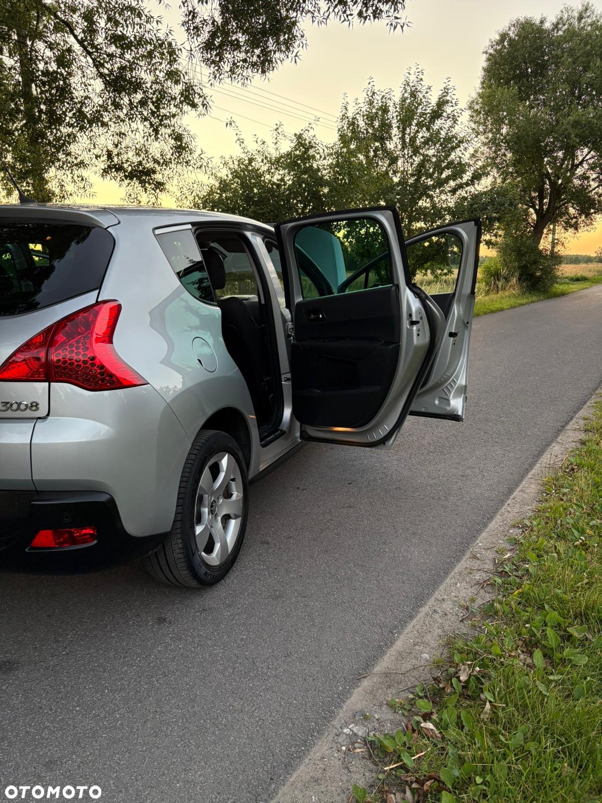 Peugeot 3008 2.0 HDi Premium - 13