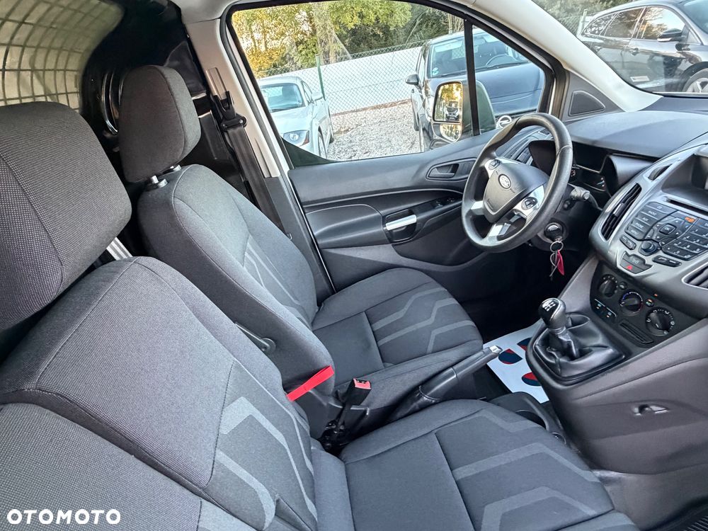 Ford Transit Connect - 18