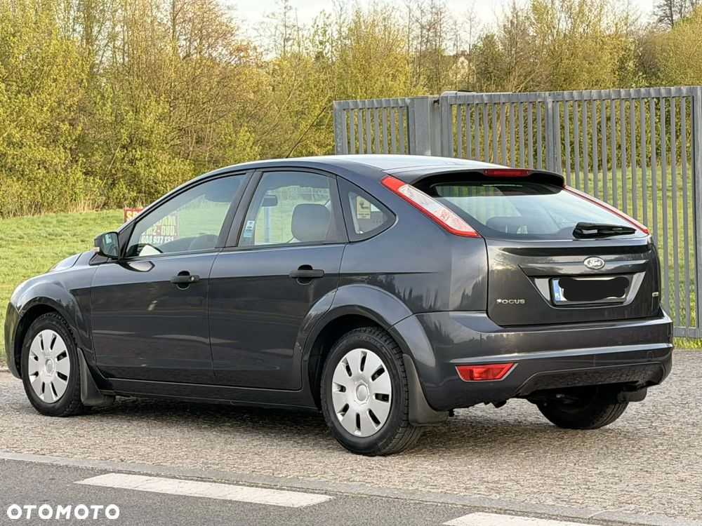 Ford Focus 1.6 TDCi Ambiente - 3