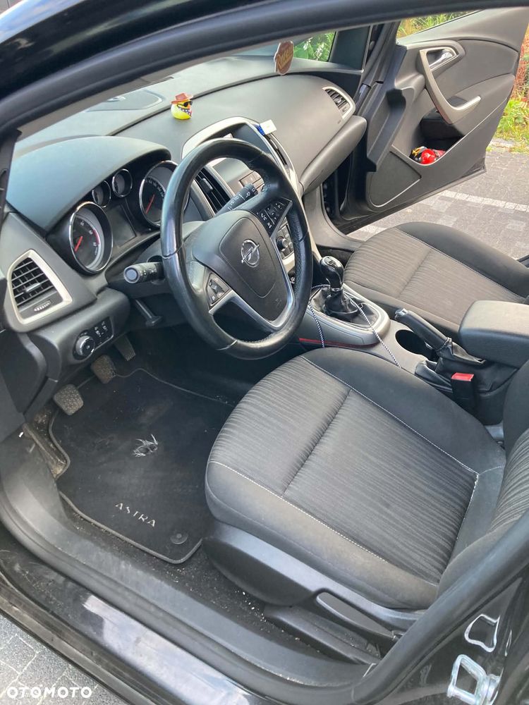 Opel Astra 1.7 CDTI ecoFLEX - 11