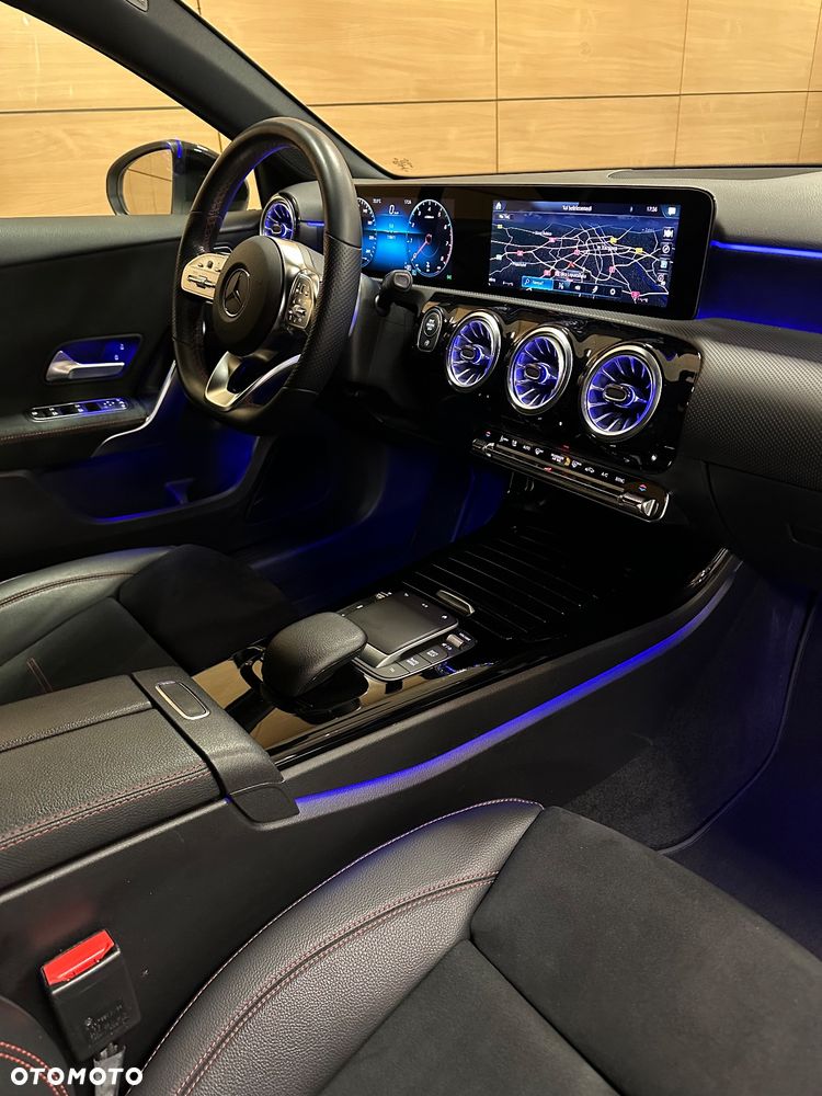 Mercedes-Benz Klasa A 180 AMG Line 7G-DCT - 8