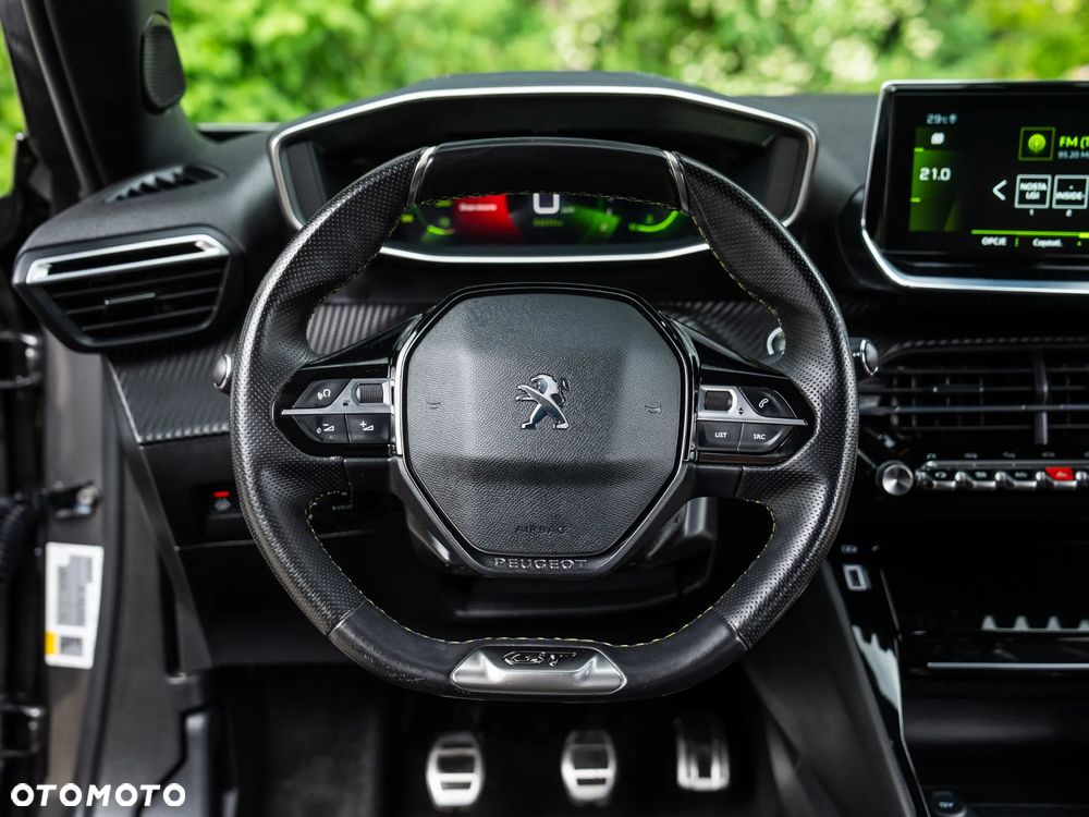 Peugeot 2008 1.2 PureTech GT S&S - 33