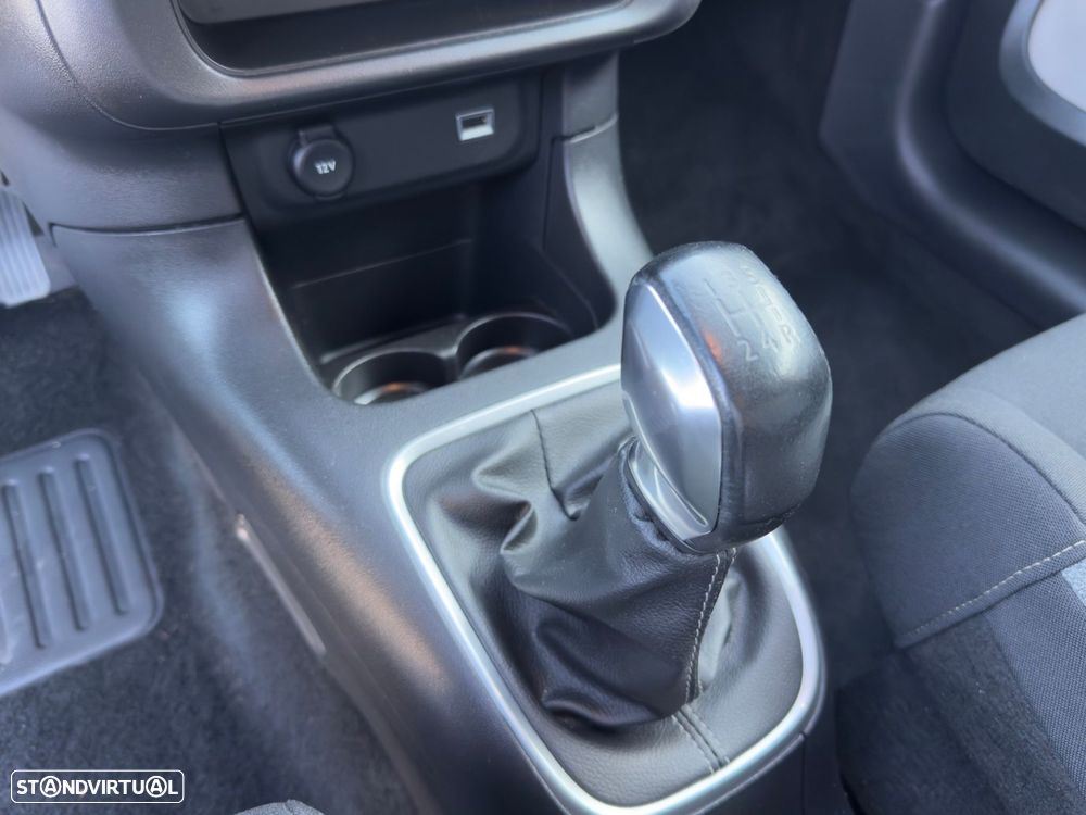 Citroën C3 1.2 PureTech Origins - 19