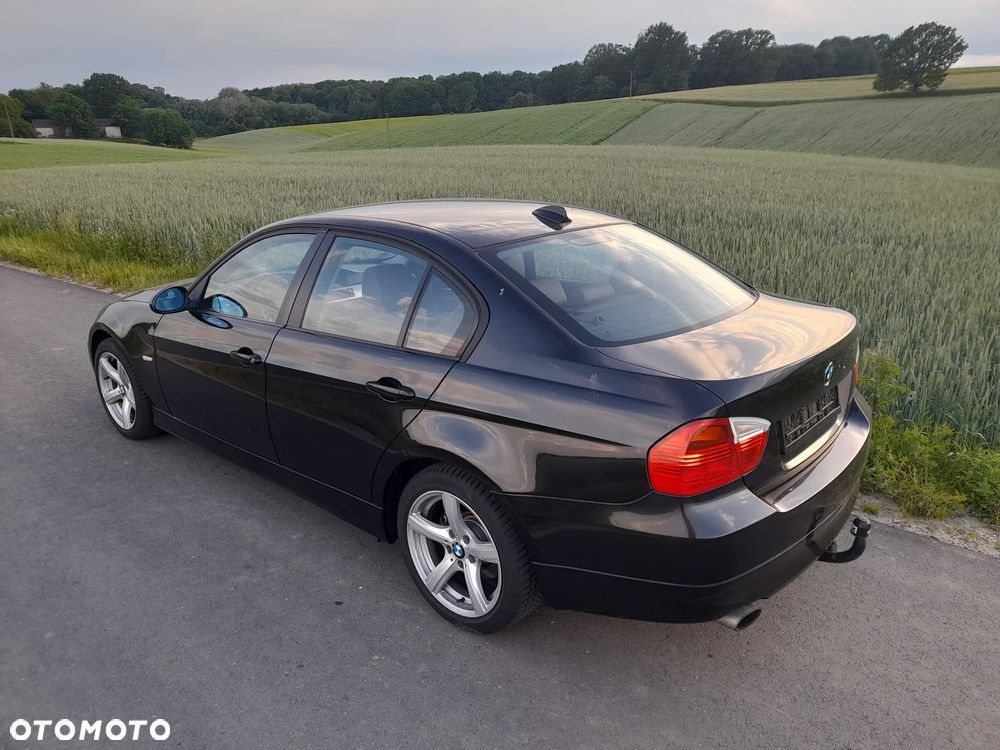 BMW Seria 3 - 17