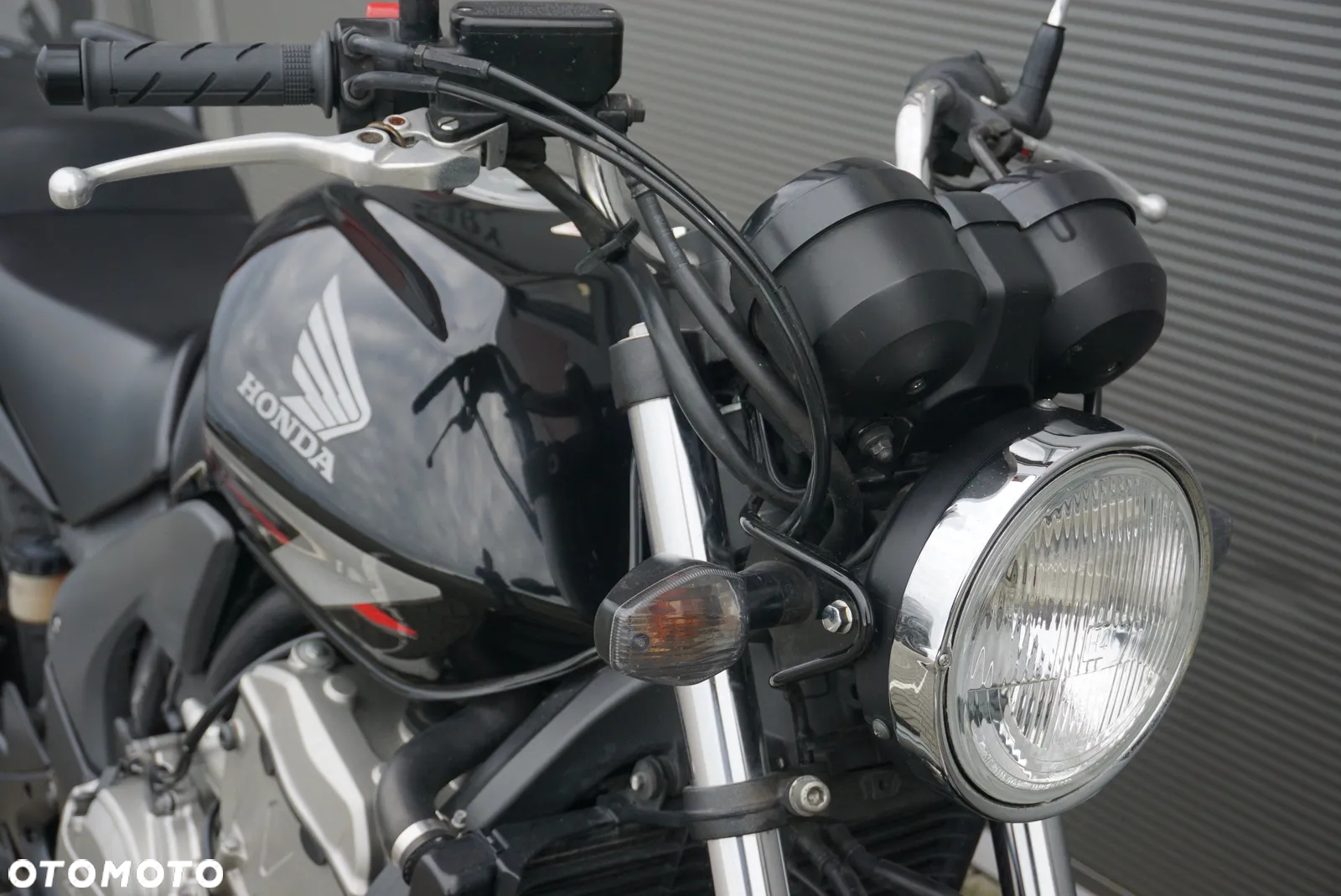 Honda CBF - 6
