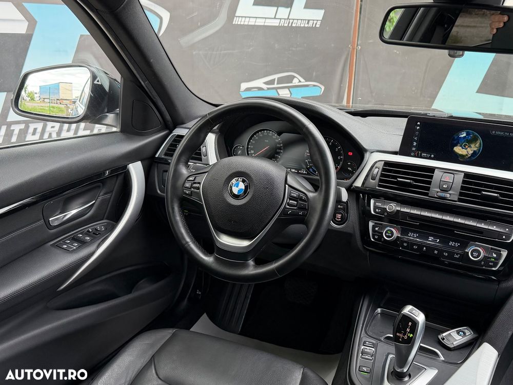 BMW Seria 3 320i Aut. Luxury Line - 8