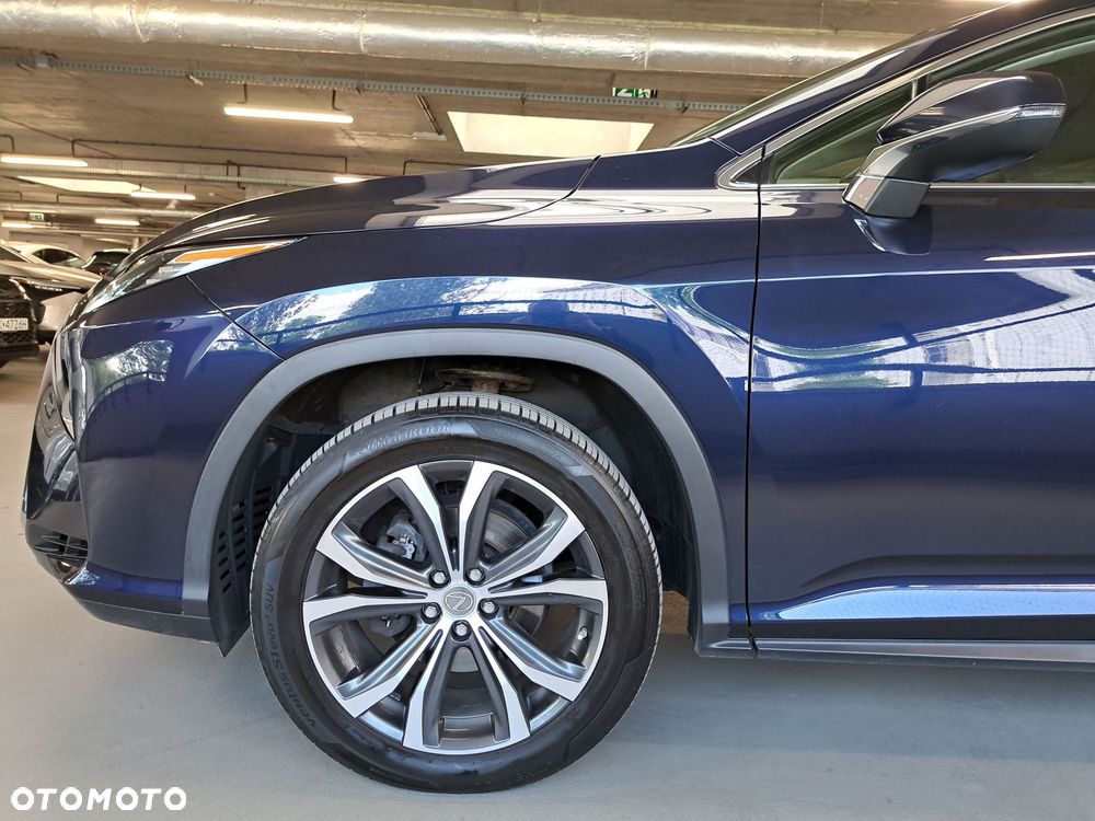 Lexus RX - 38