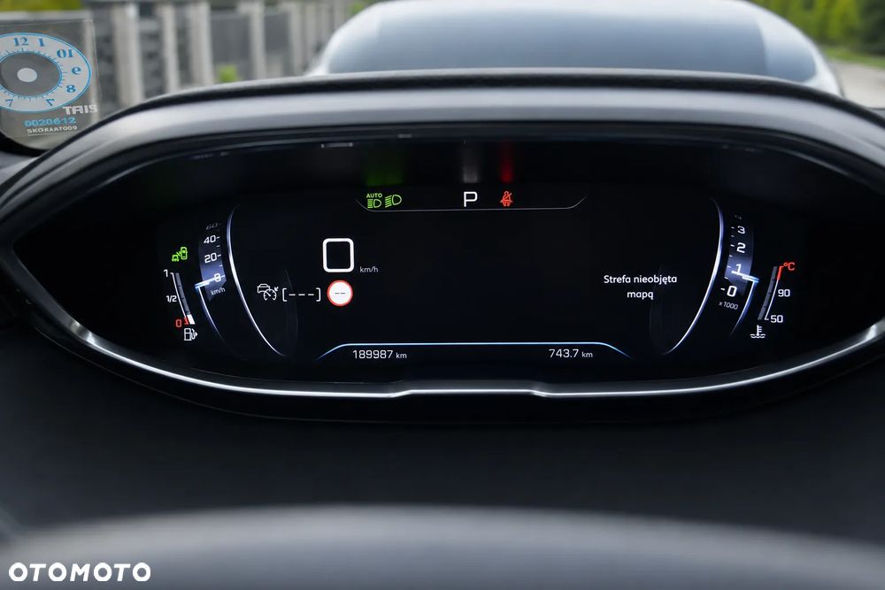 Peugeot 3008 1.6 BlueHDi Allure S&S EAT6 - 10