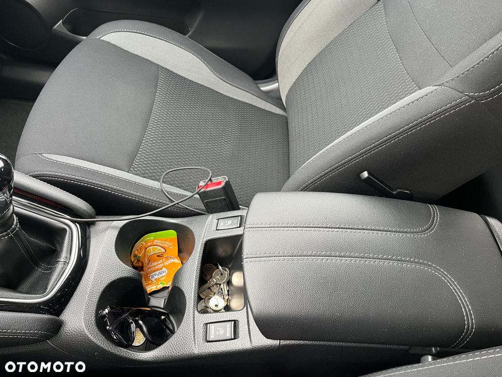 Nissan Qashqai 1.3 DIG-T Acenta - 16