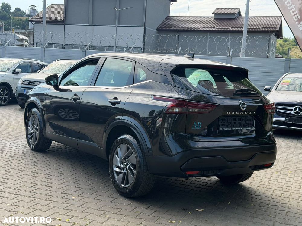 Nissan Qashqai - 4