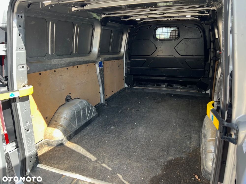 Ford Transit Custom - 21