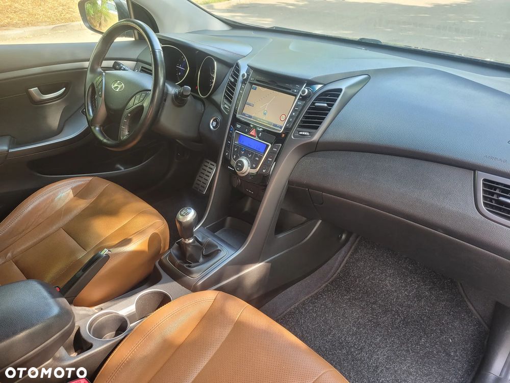 Hyundai i30 1.6 CRDi Style - 9