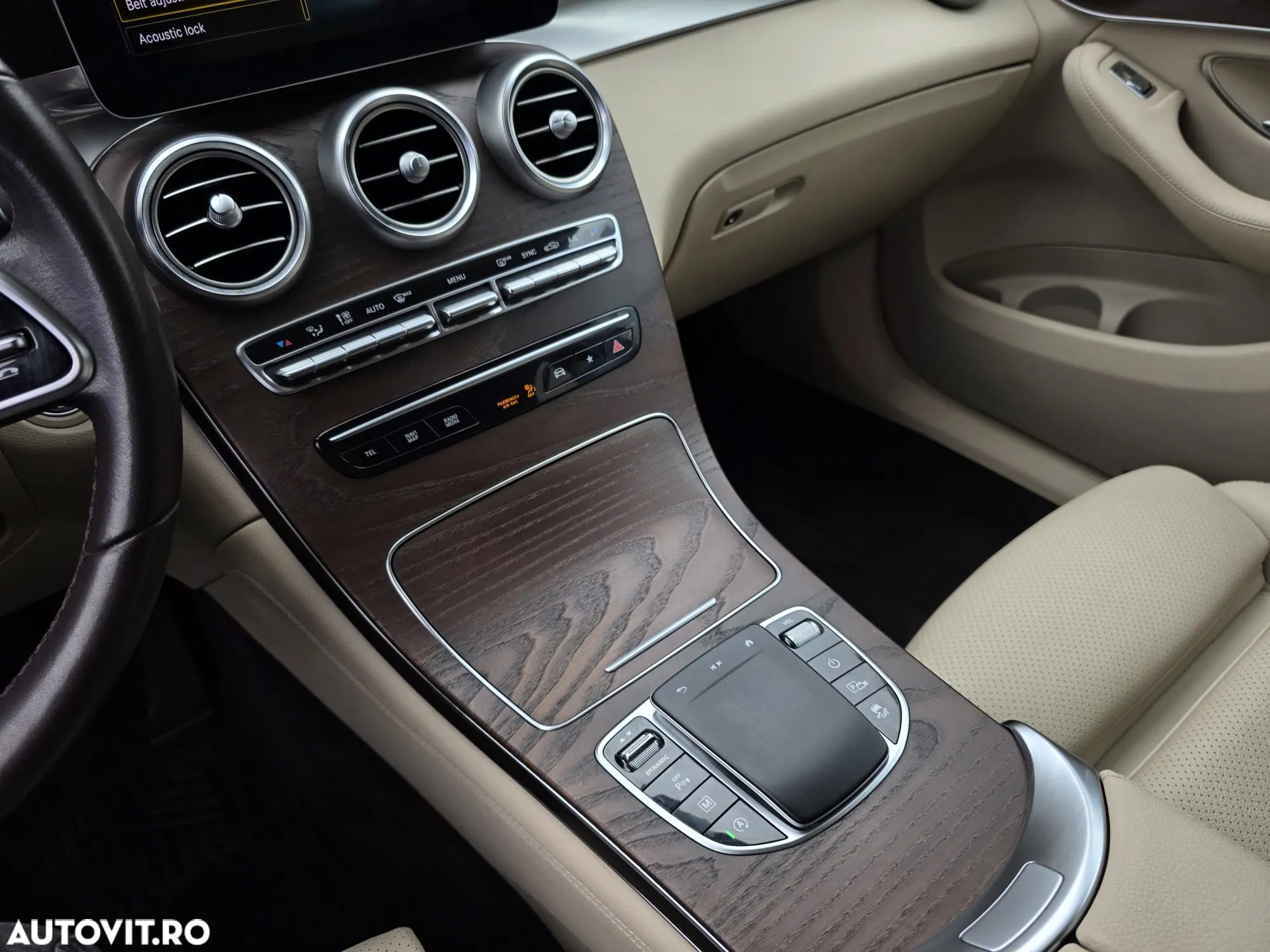 Mercedes-Benz GLC 300 d 4MATIC - 22