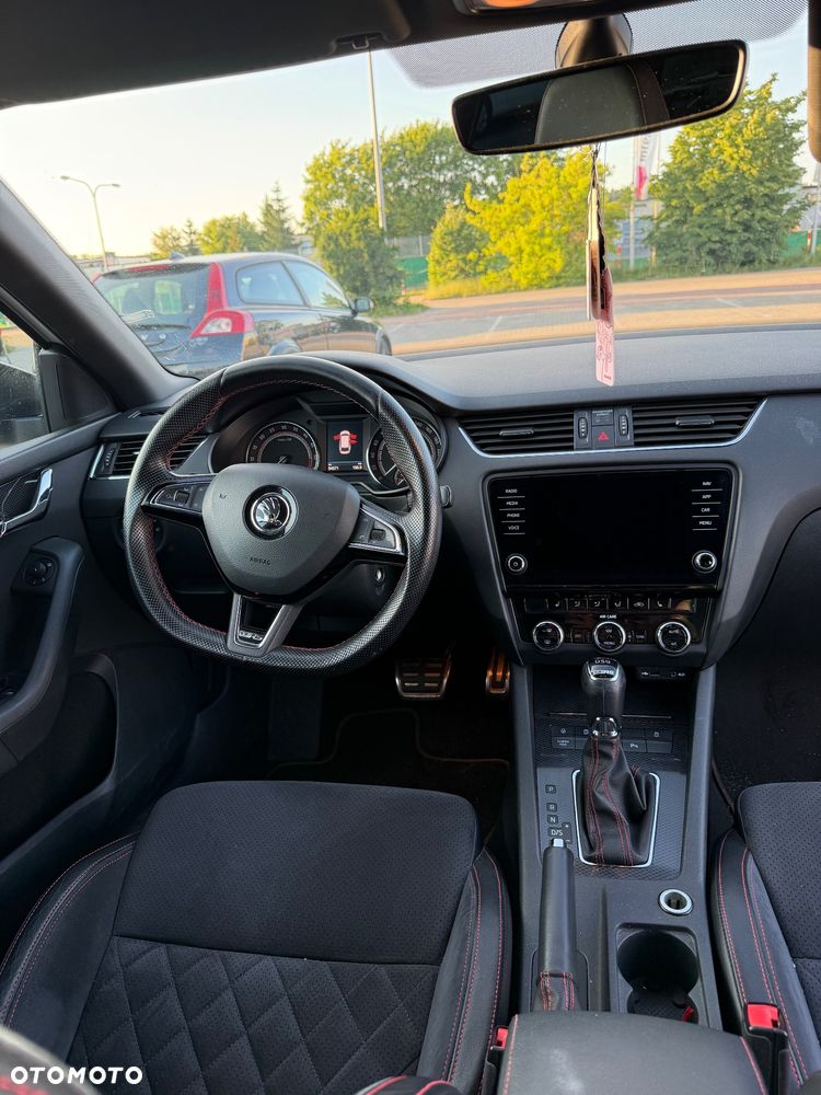 Skoda Octavia 2.0 TDI RS DSG EU6 - 8