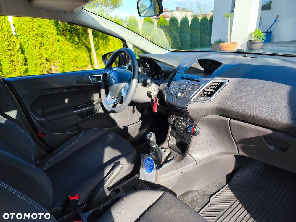 Ford Fiesta 1.25 Gold X - 6