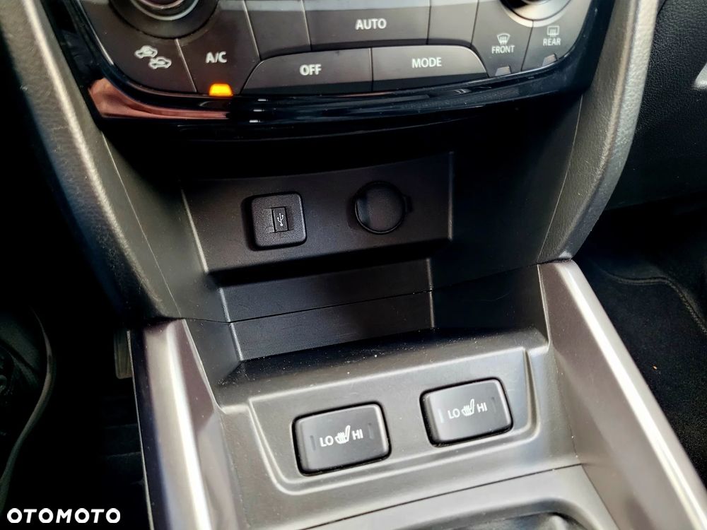 Suzuki Vitara 1.0 Boosterjet Comfort - 23
