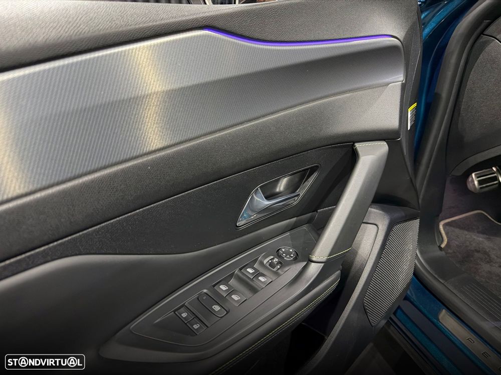 Peugeot 408 1.6 Hybrid GT e-EAT8 - 19