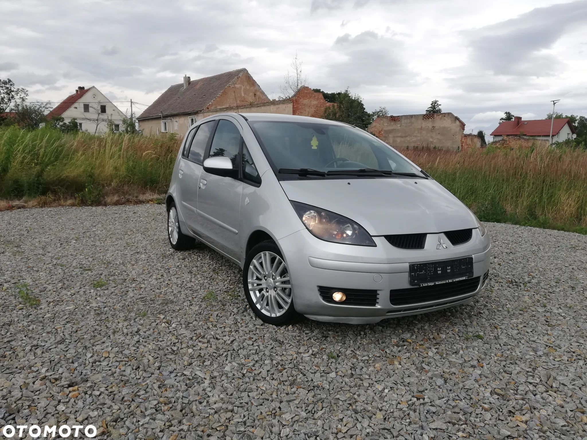 Mitsubishi Colt 1.3 Instyle Edition Gold - 1
