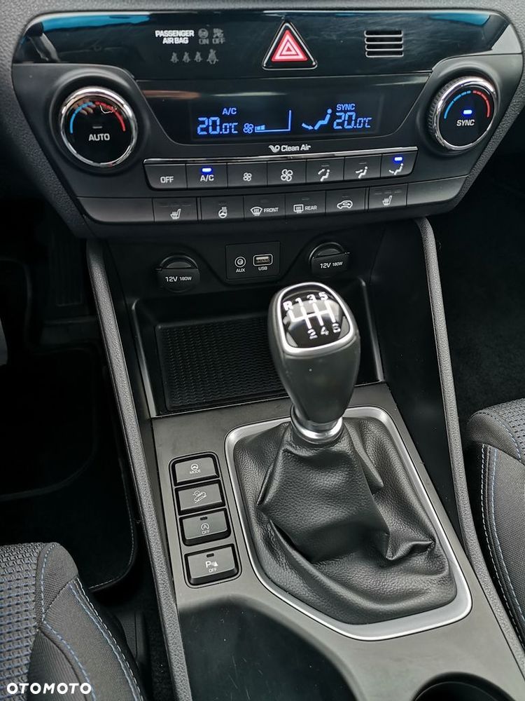 Hyundai Tucson 1.6 GDI BlueDrive Comfort 2WD - 30