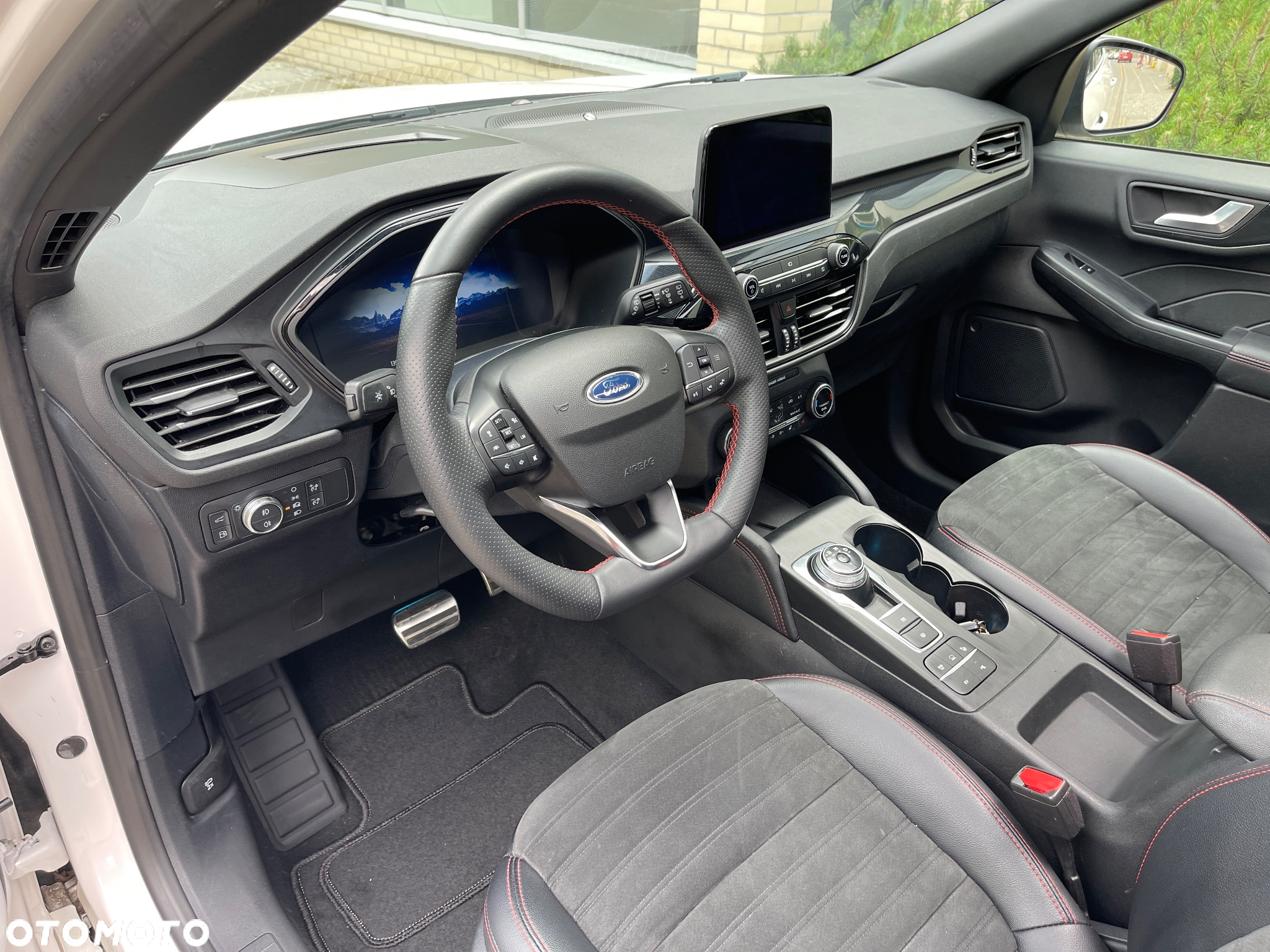 Ford Kuga 2.5 Duratec PHEV ST-LINE X - 21