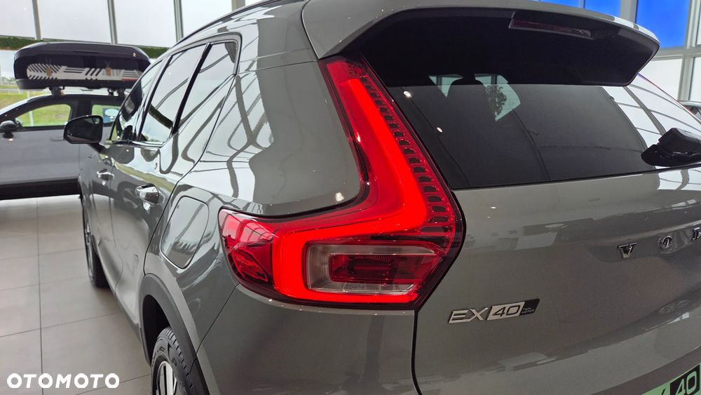 Volvo XC 40 82kWh P8 Recharge AWD Plus - 4