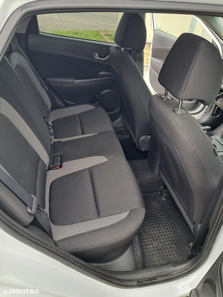 Hyundai KONA 1.0 T-GDI 2WD Highway - 16