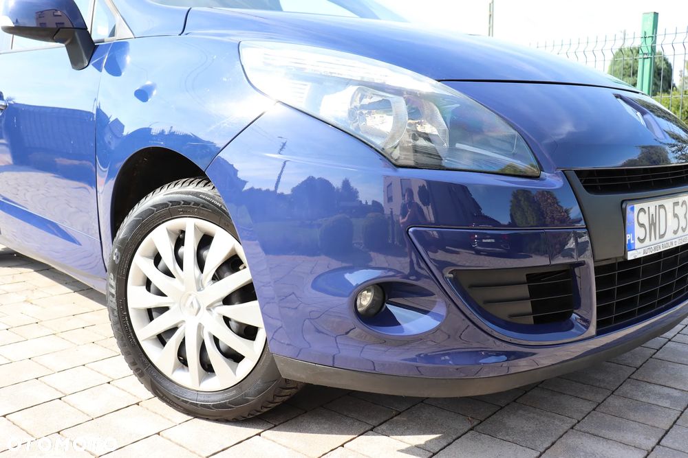 Renault Scenic 1.6 16V 110 Expression - 17