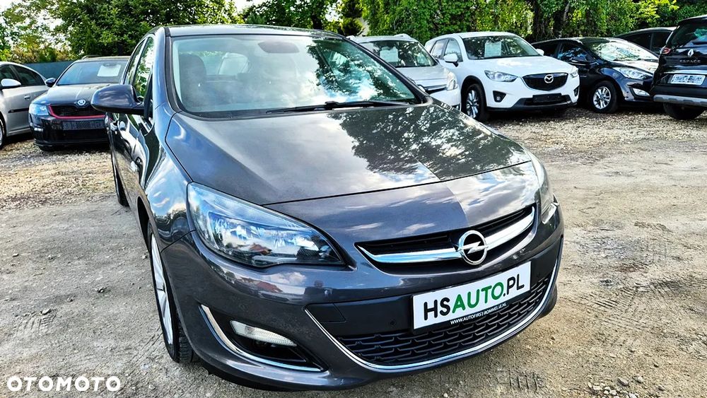 Opel Astra 1.4 Turbo Cosmo - 4