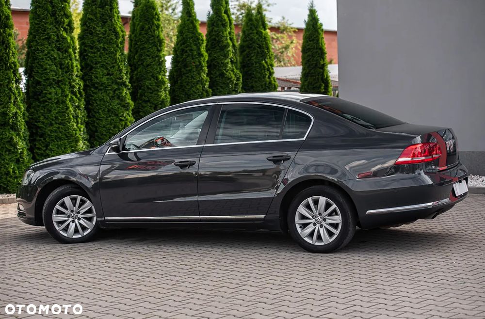 Volkswagen Passat 1.4 TSI DSG BlueMotion Technology Highline - 4