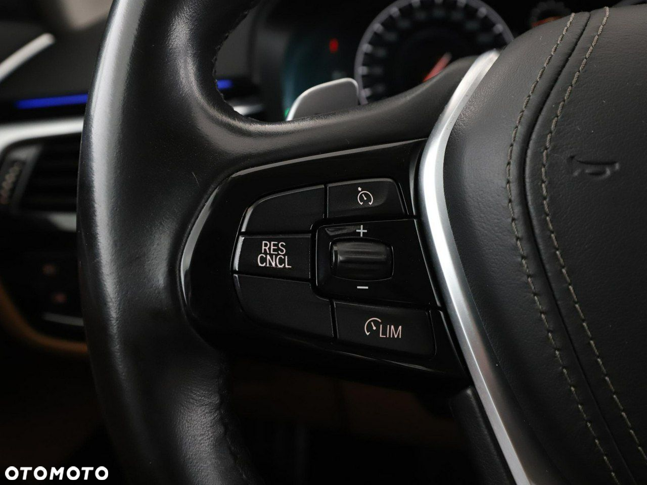 BMW Seria 5 520d - 30