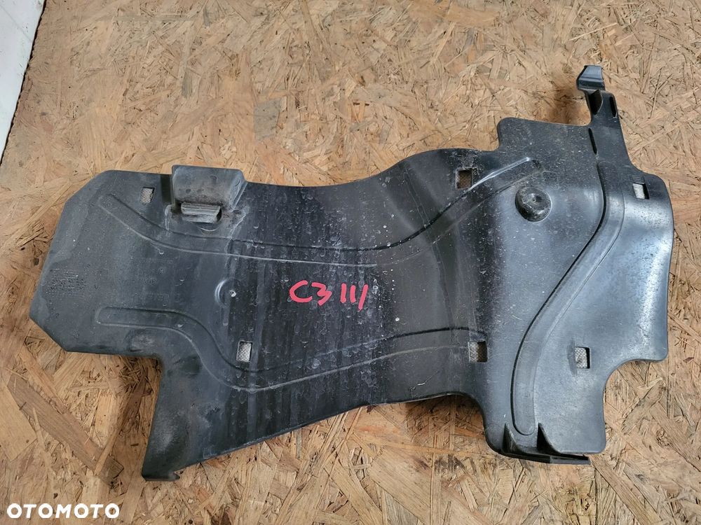 Osłona nadkola silnika prawa dolna Peugeot 2008 208 Citroen C3 III - 1