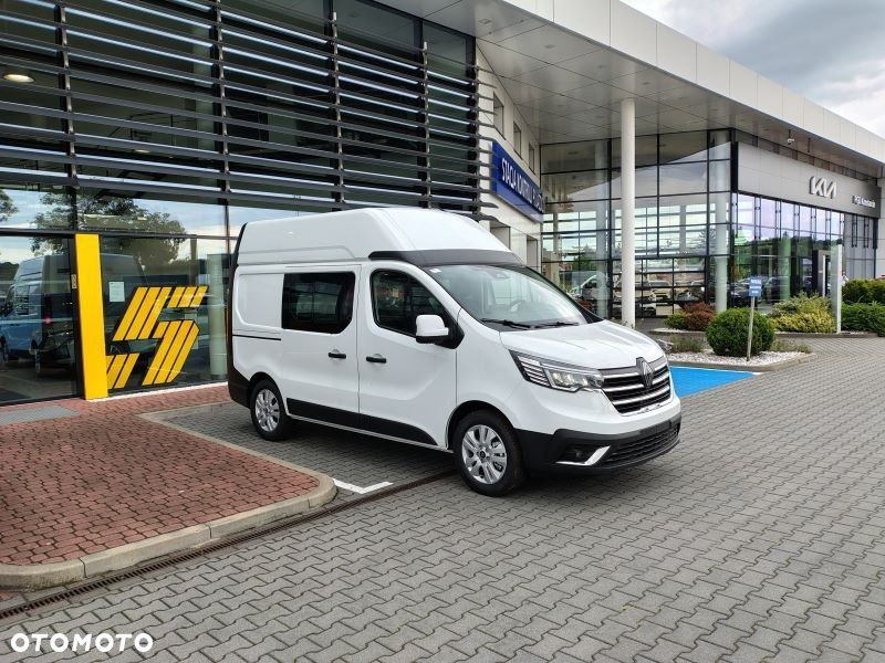 Renault Trafic - 2