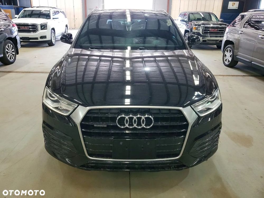 Audi Q3 2.0 TFSI Quattro S tronic design - 5