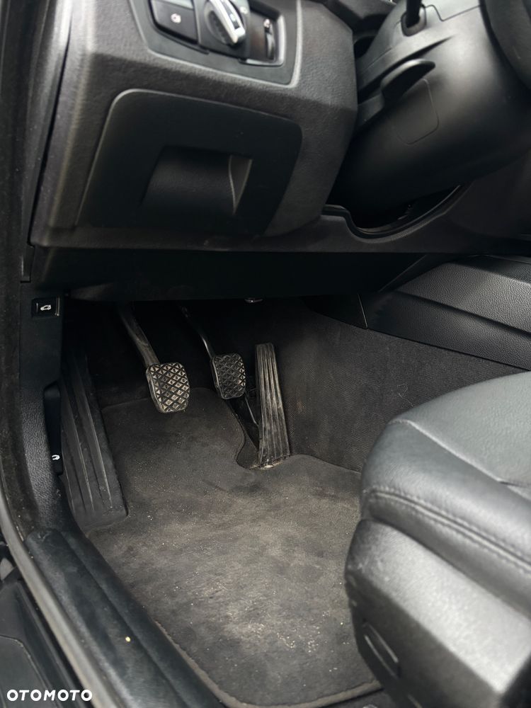 BMW Seria 4 418d - 33