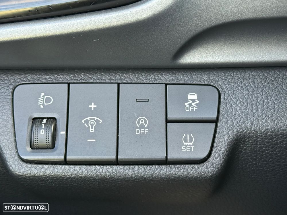 Kia Stonic 1.0 T-GDI Wave - 26