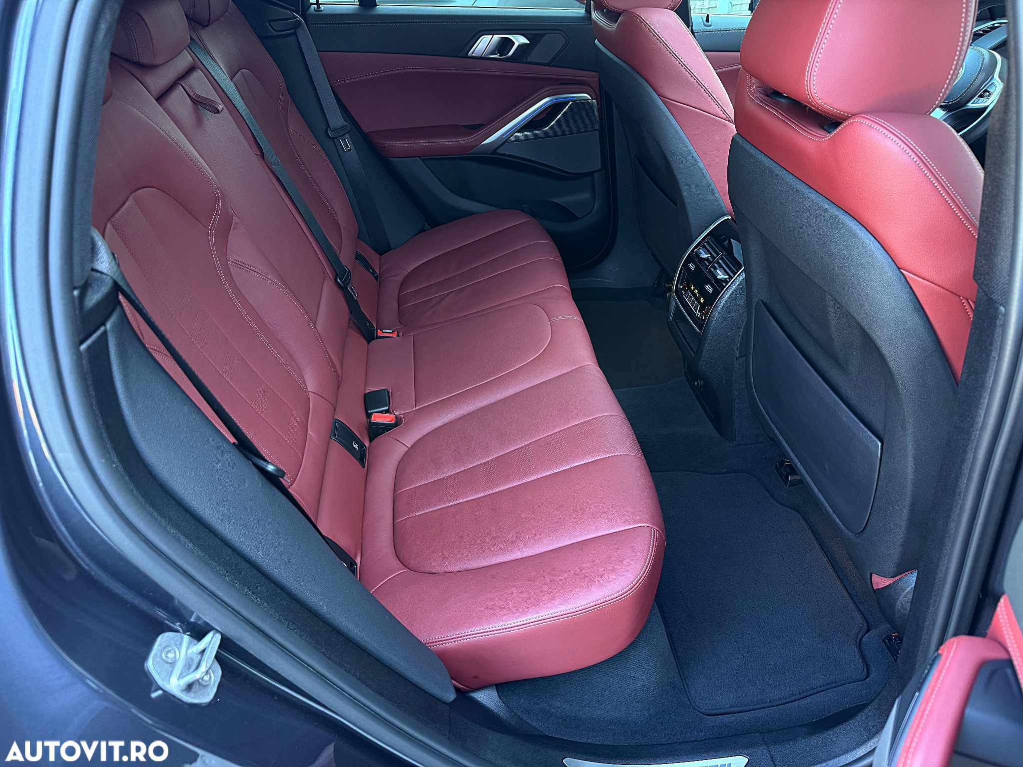 BMW X6 xDrive40i - 28