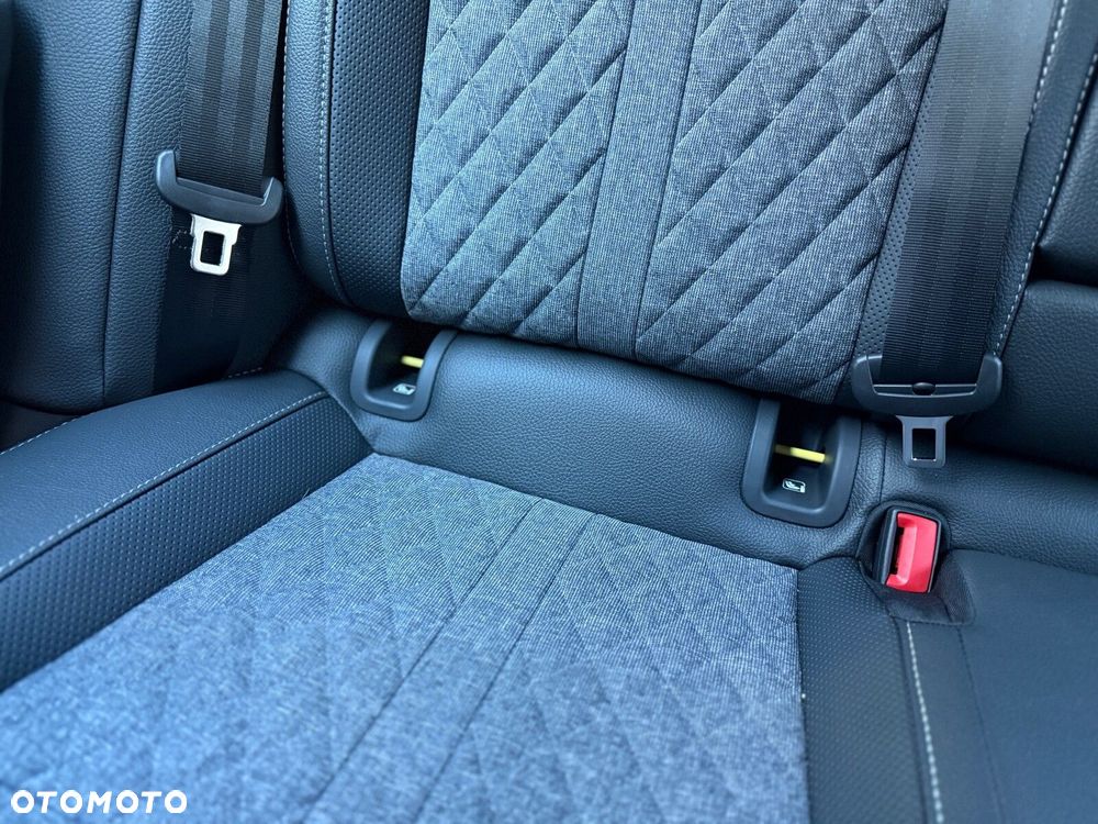 Skoda Octavia 1.5 TSI mHEV Sportline DSG - 40