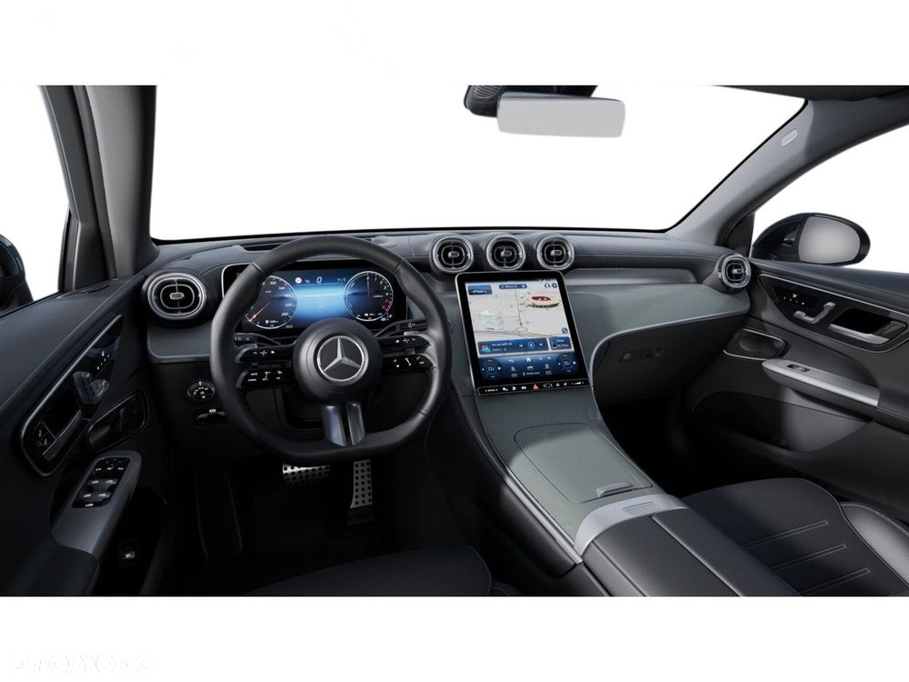 Mercedes-Benz GLC - 9