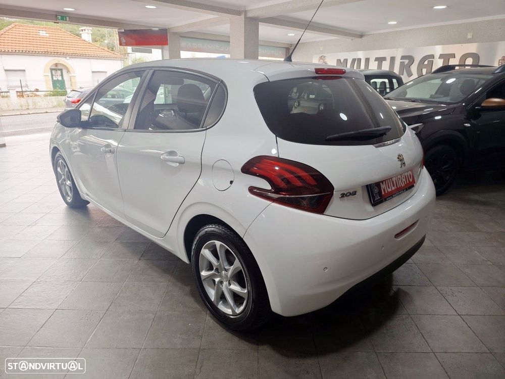 Peugeot 208 1.2 VTi Active - 3