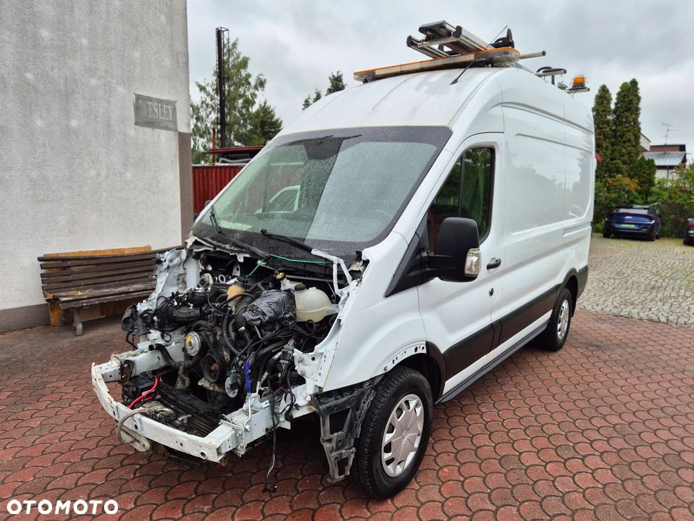 Ford Transit - 8