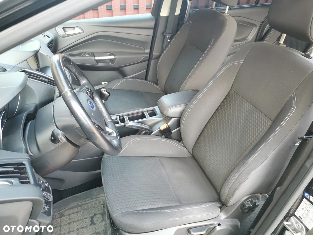 Ford Grand C-MAX - 16