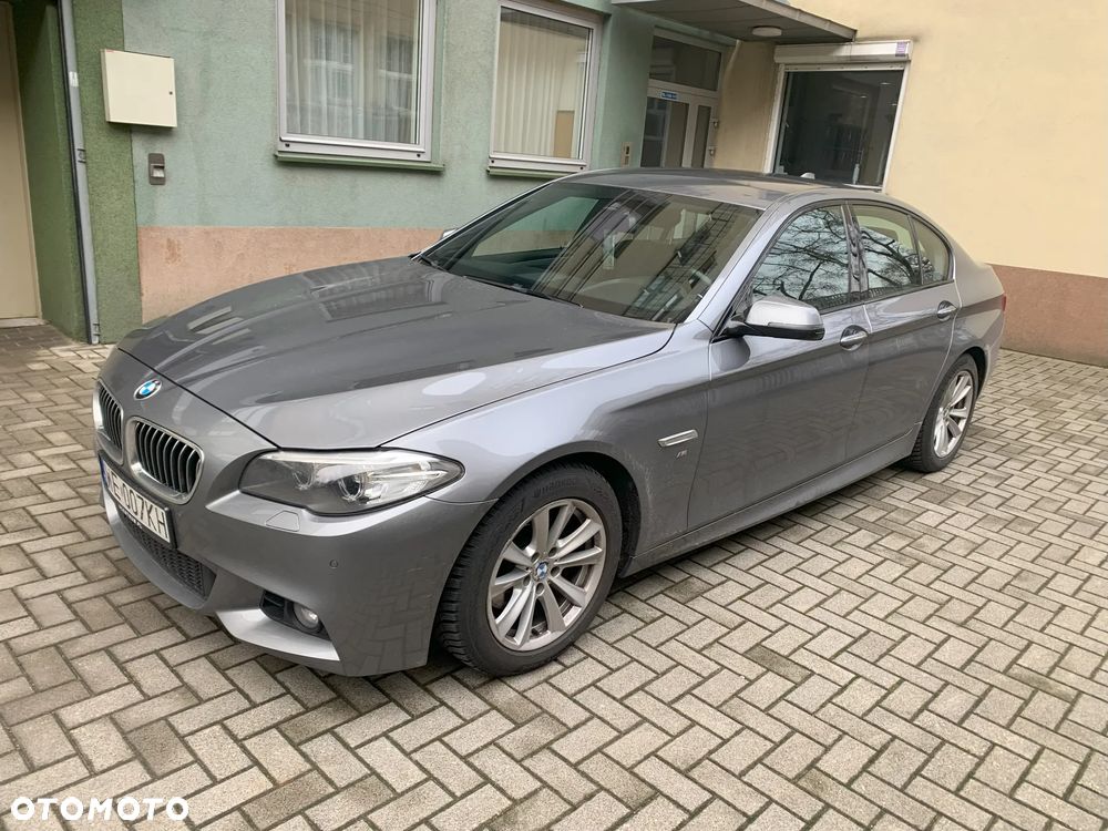 BMW Seria 5 520d xDrive Luxury Line - 7