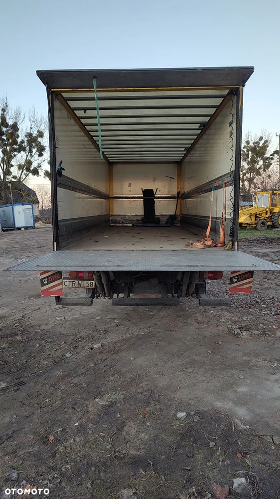 Mercedes-Benz Atego 1218 - 25